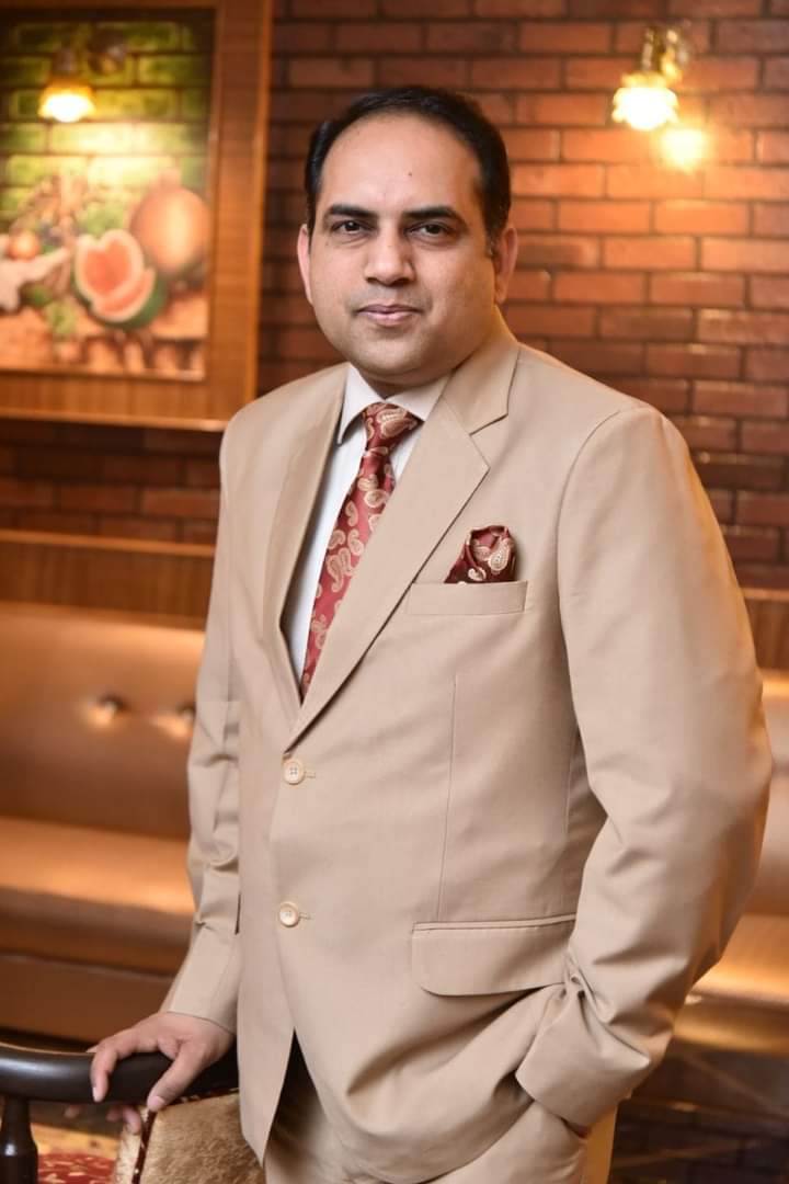 Dr. Tanveer Naved.jpeg